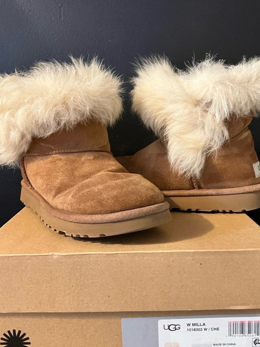 UGG Kids Chestnut Suede Boot with Cream Shearling Cuff